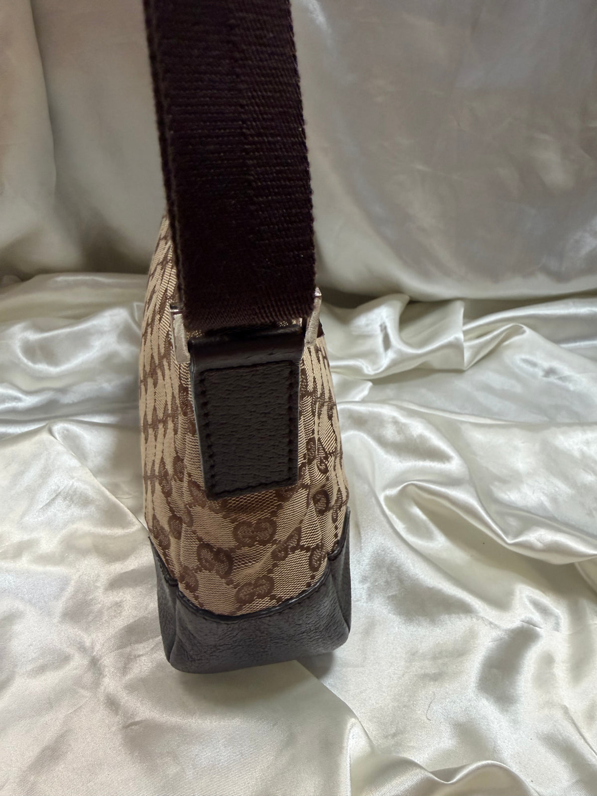 Gucci Monogram Canvas Messenger Joy Sling
