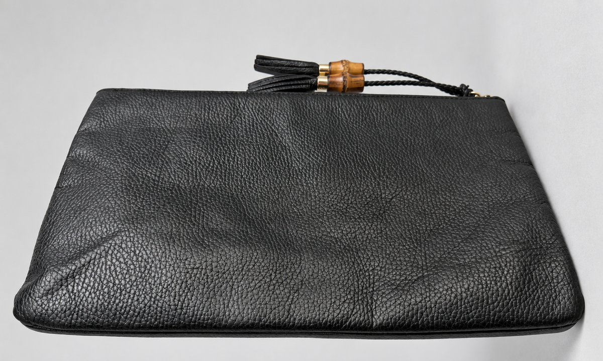 Gucci Pebbled Leather Clutch Bag Bamboo Tassel