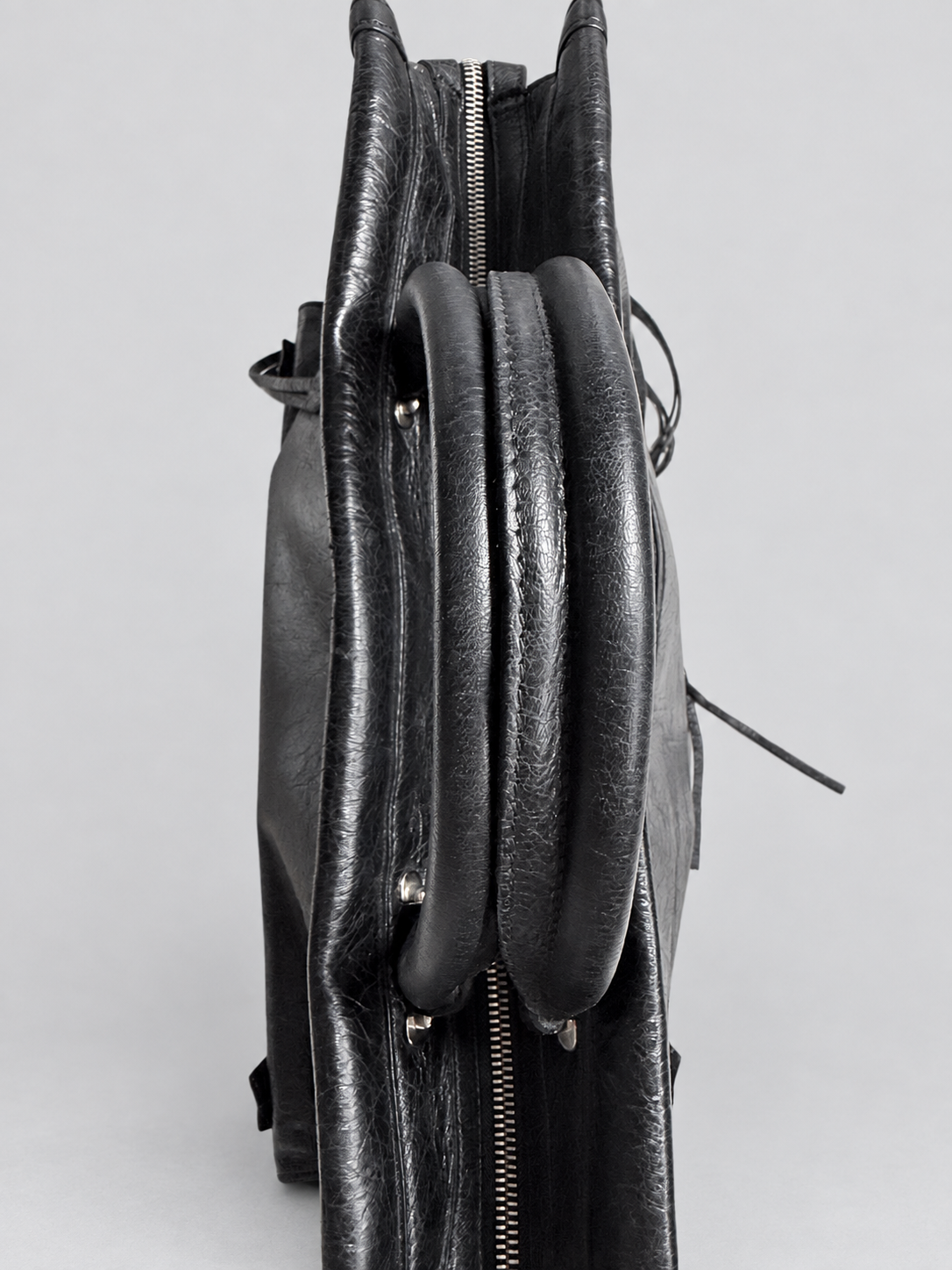 Balenciaga Giant City Mute Tote Top Handle