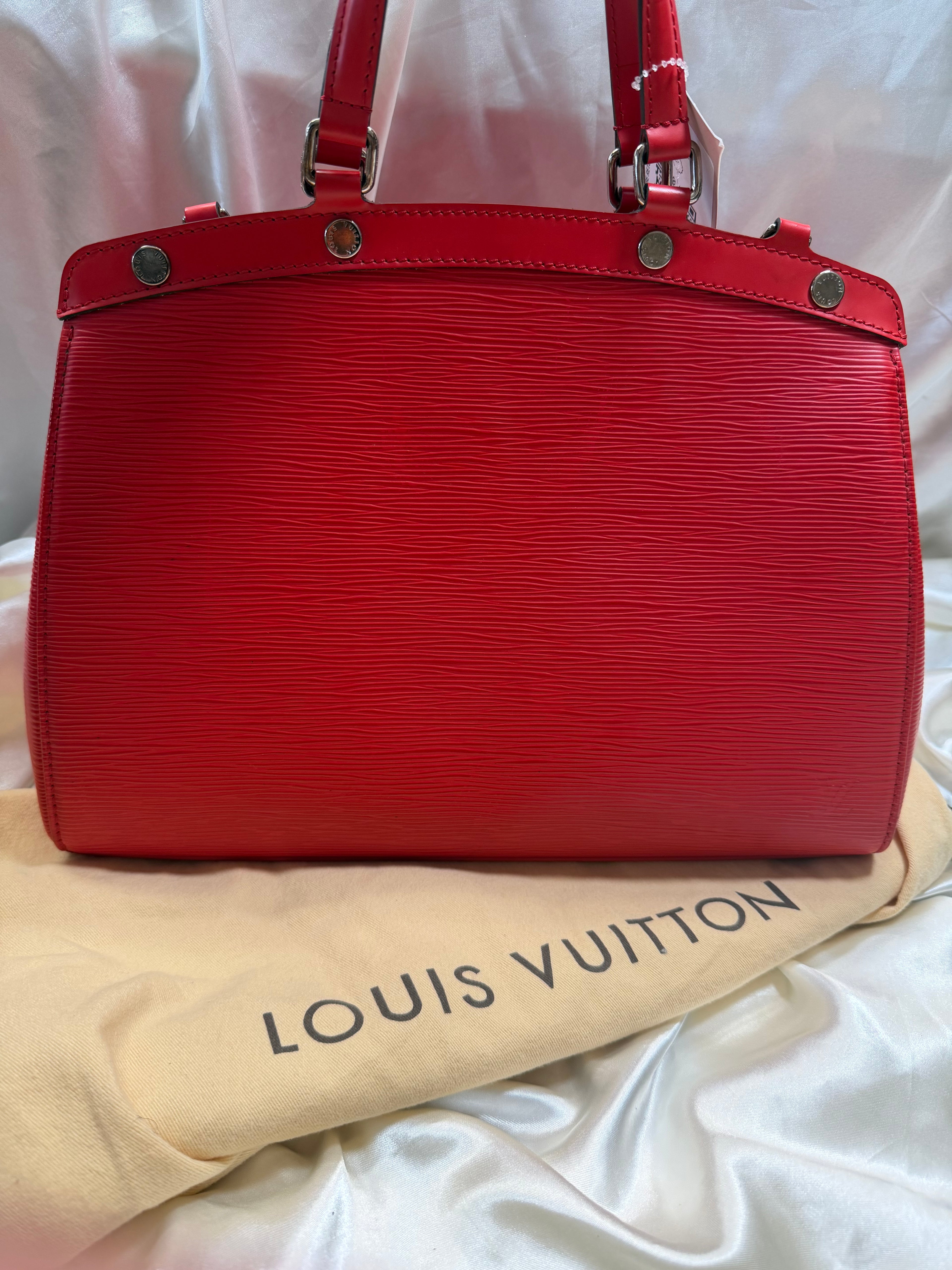 Louis Vuitton Epi Brea Mm Satchel Shoulder