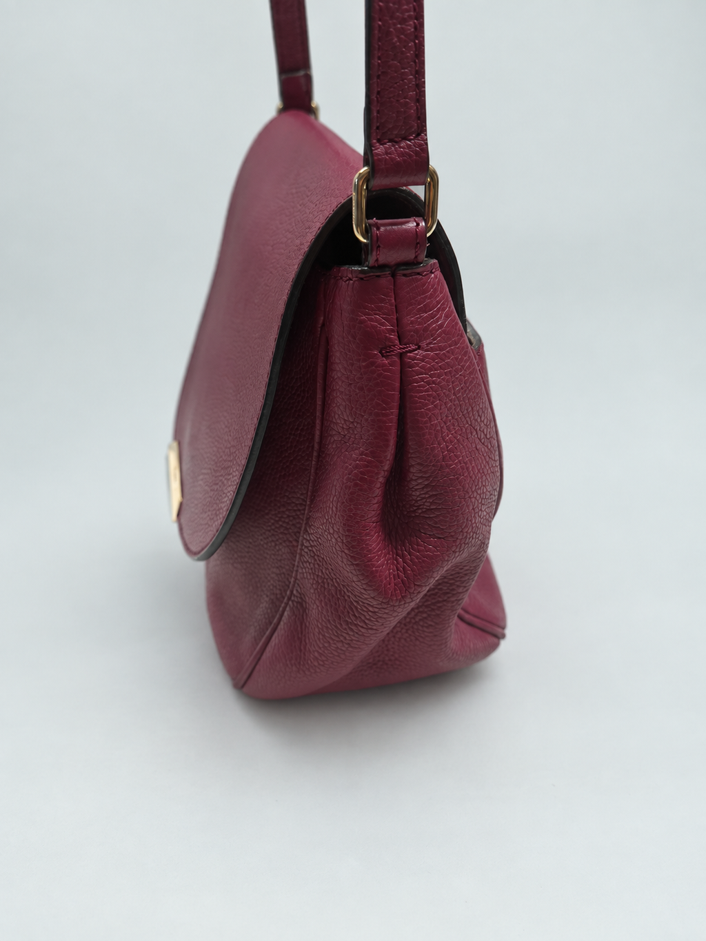 Fendi Leather Messenger Flap Crossbody Sling Bag