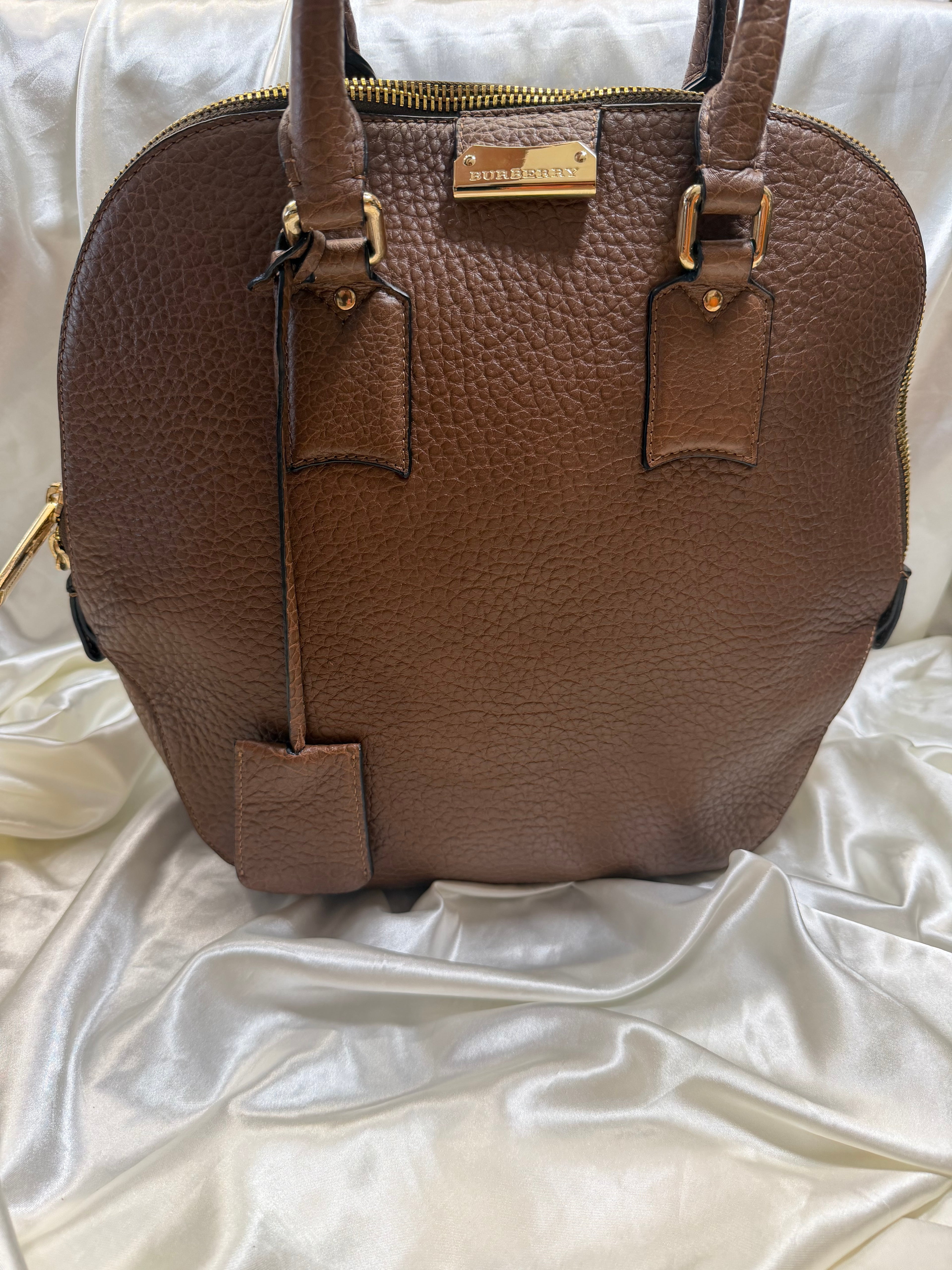 Burberry Heritage Grain Orchard Top Handle Large in Brown