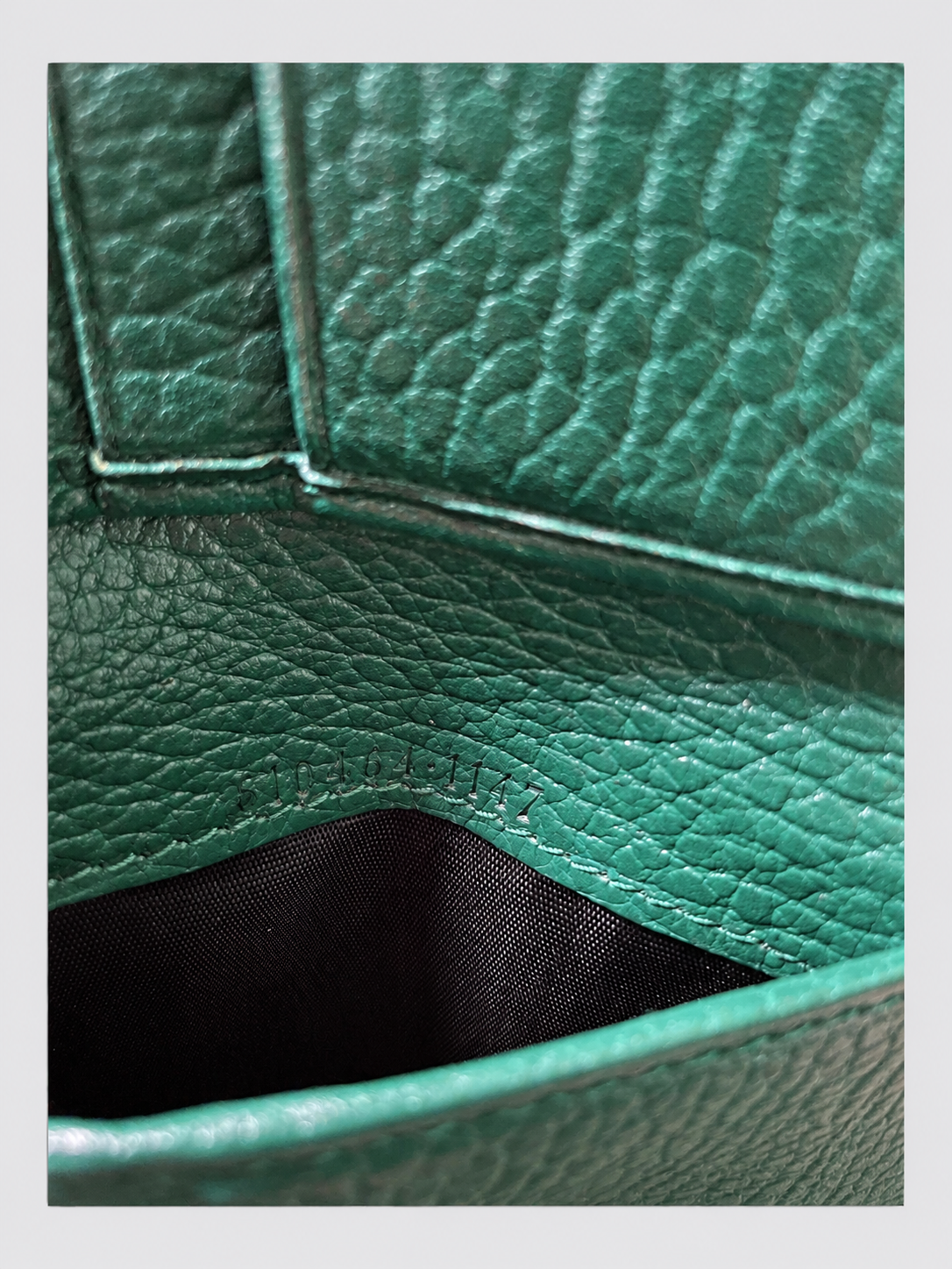 Gucci Interlocking GG Bifold Wallet in Black