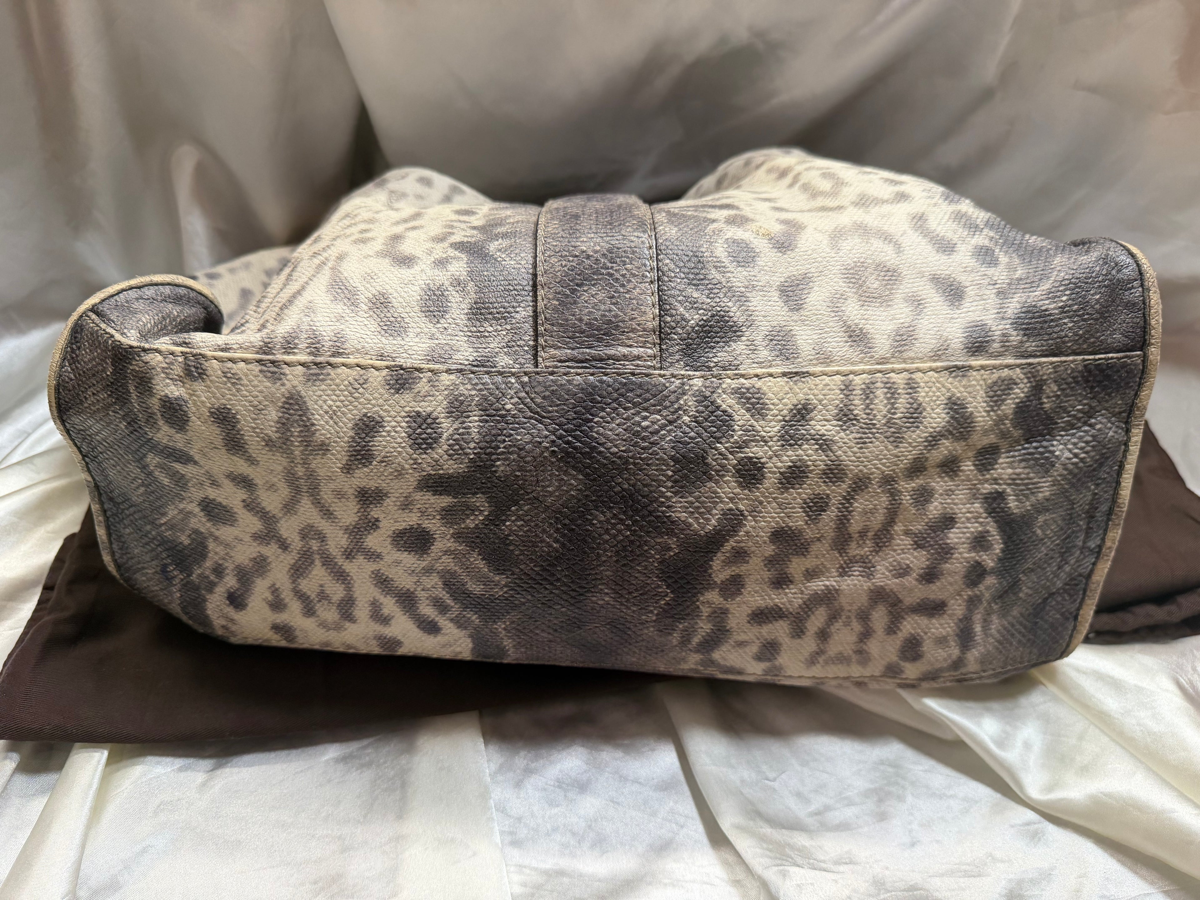 Gucci Animalier Karung Gray Tote Printed Shoulder Bag