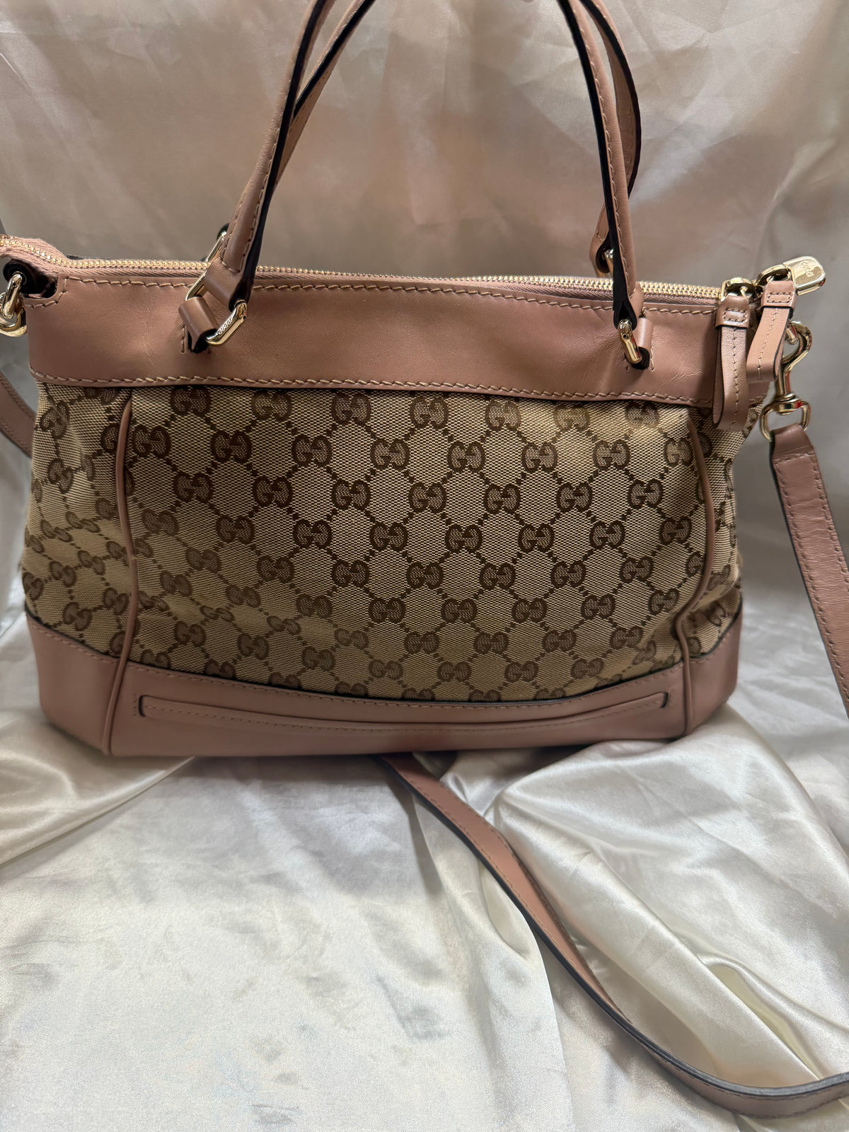 Gucci Monogram Canvas Mayfair Crossbody Sling