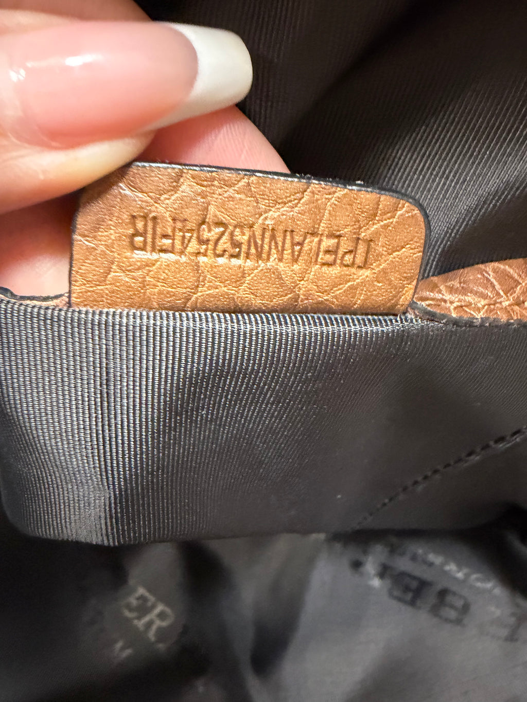 Burberry Heritage Grain Orchard Top Handle Large in Brown