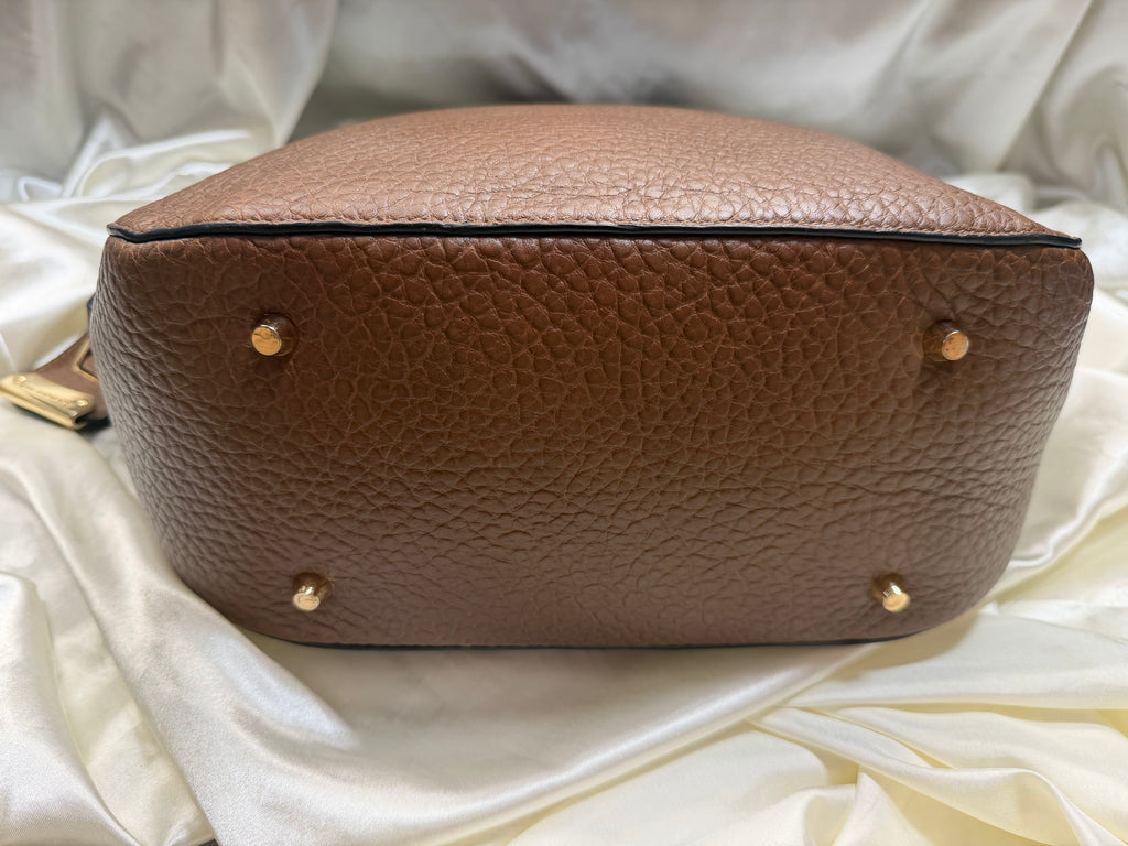 Burberry Heritage Grain Orchard Top Handle Large in Brown