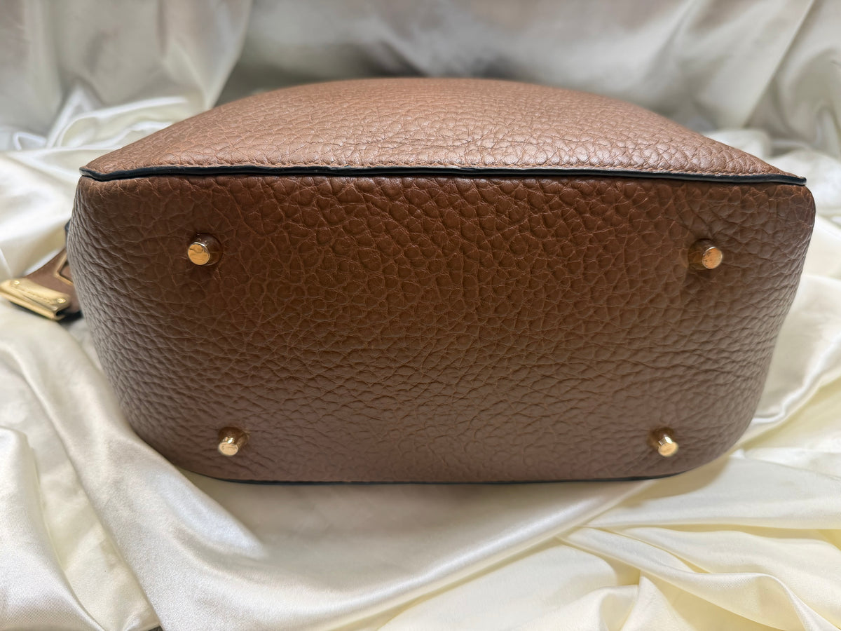 Burberry Heritage Grain Orchard Top Handle Large in Brown