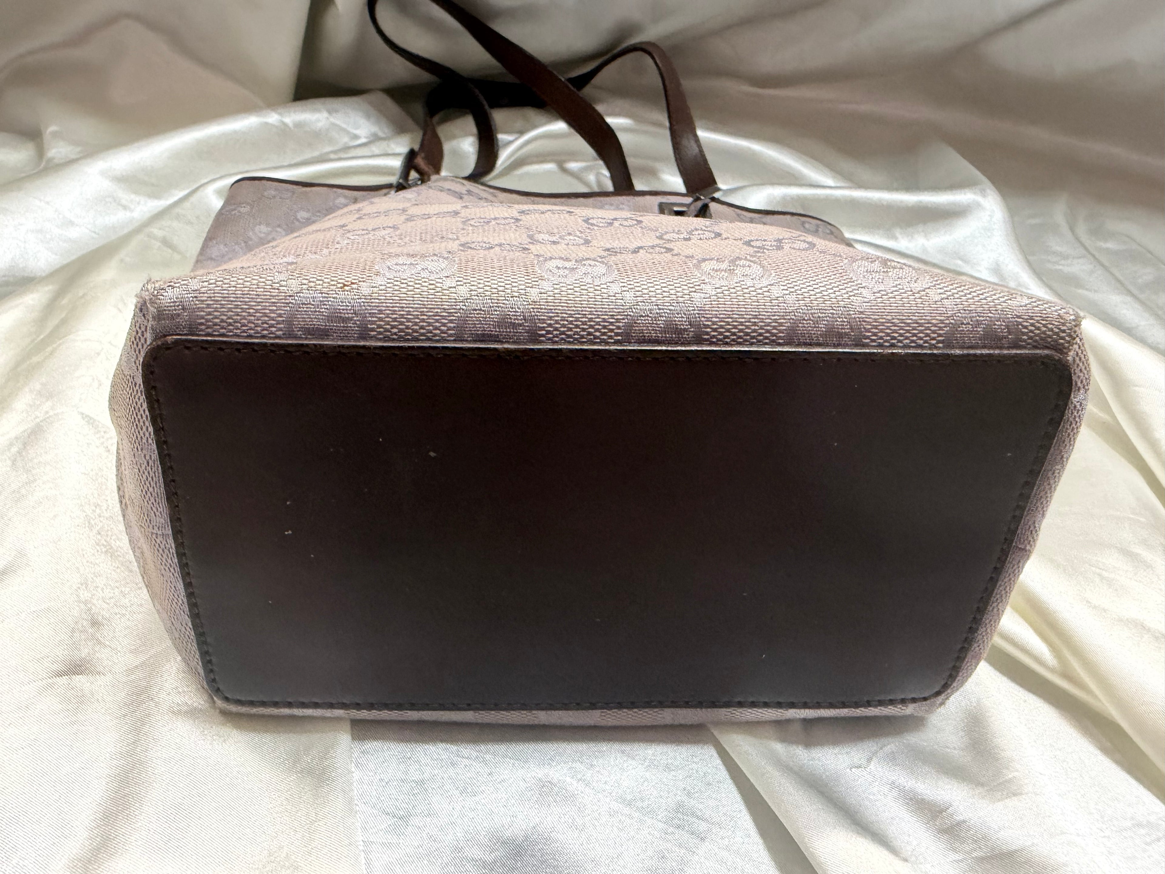 Gucci Monogram Canvas Eclipse Small Tote in Lavender