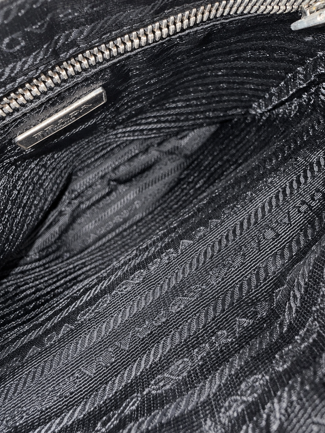 Prada Nylon Tessuto Crossbody Front Zipper Messenger
