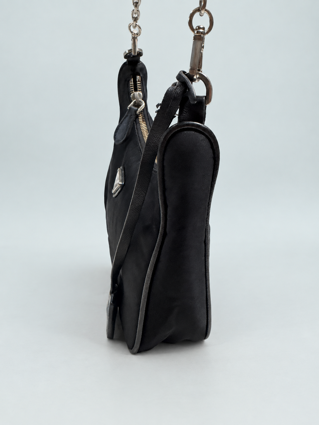 Prada Nylon Pochette Hobo Re Edition 2005 Shoulder Bag