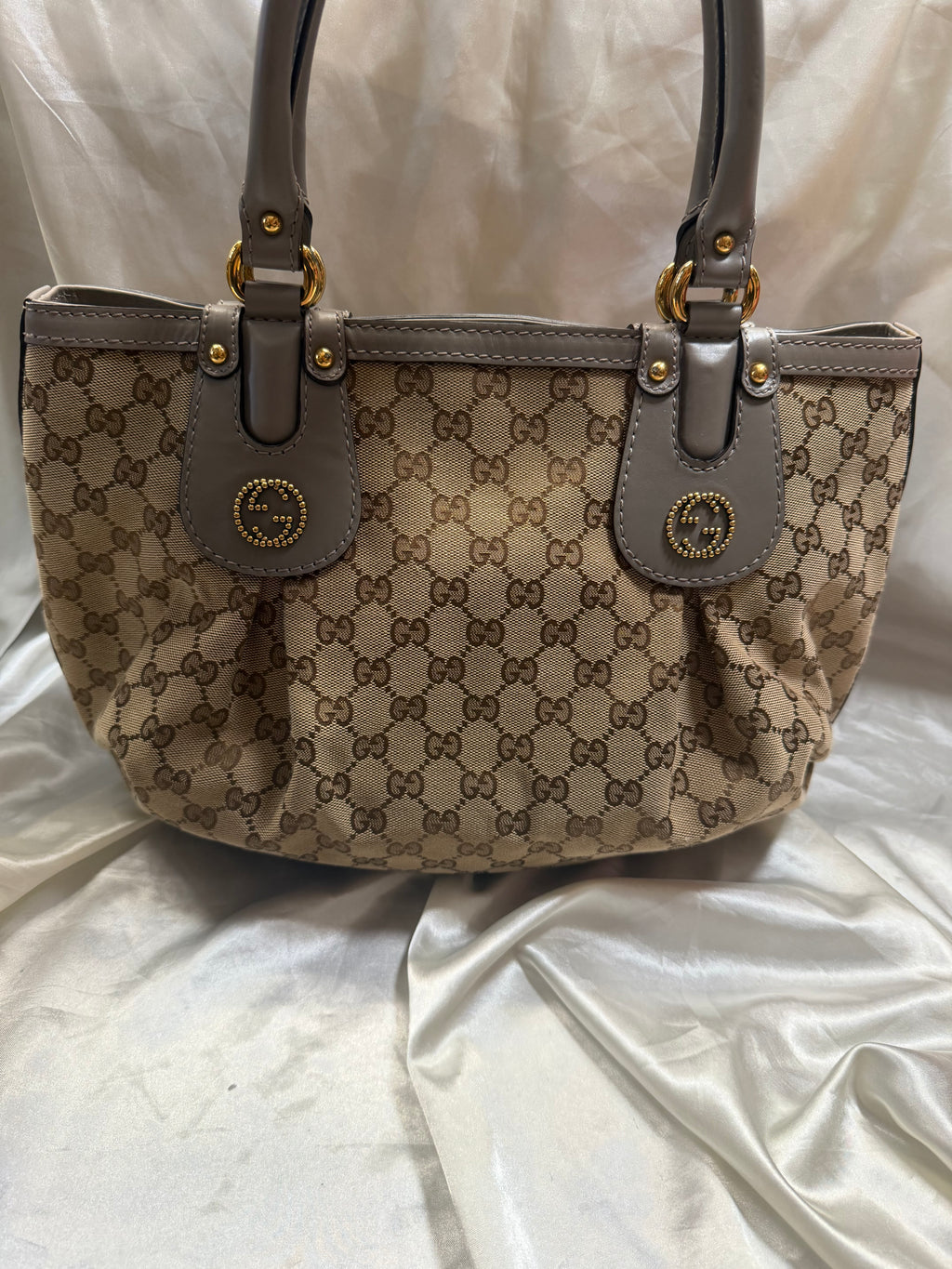 Gucci Scarlett Tote Monogram Canvas Shoulder Bag in Gray