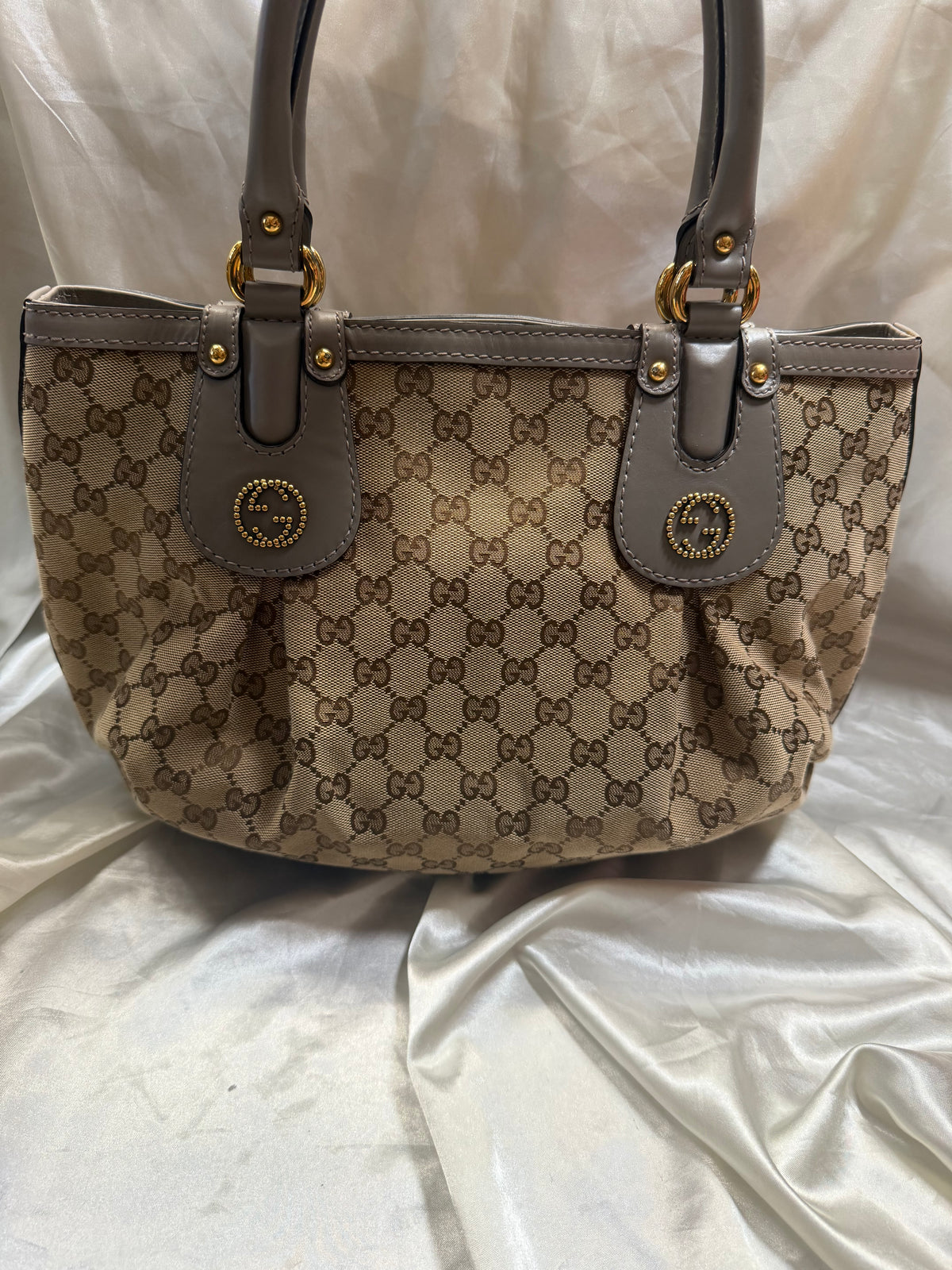 Gucci Scarlett Tote Monogram Canvas Shoulder Bag in Gray