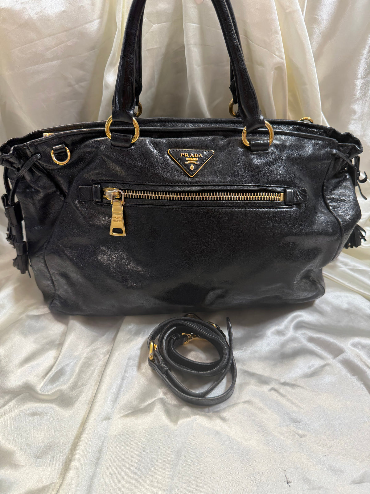 Prada Vitello Convertible Sling Crossbody Messenger