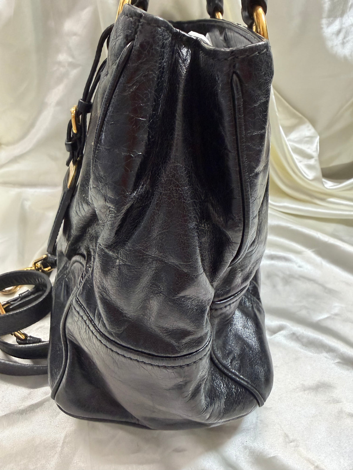 Prada Vitello Shine Leather Crossbody in Black