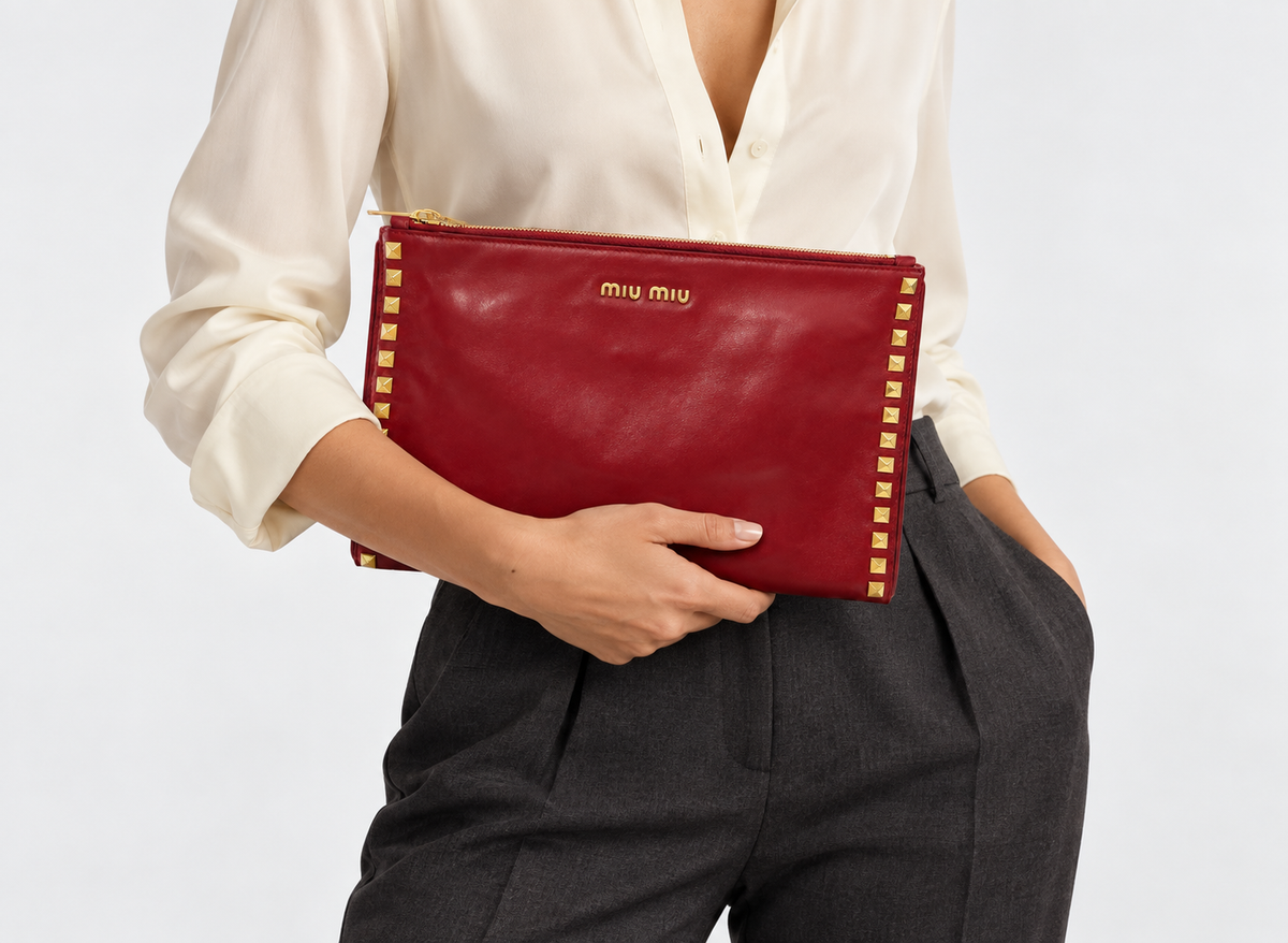 Miu Miu Clutch in Red