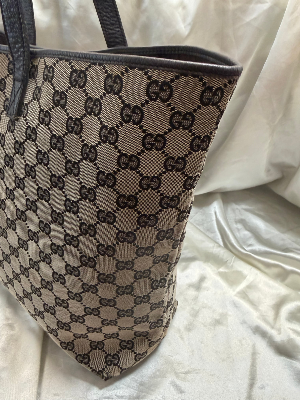 Gucci Monogram Canvas Signature Large Tote