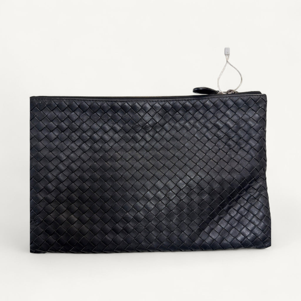 Bottega Veneta Intrecciato Clutch in Black