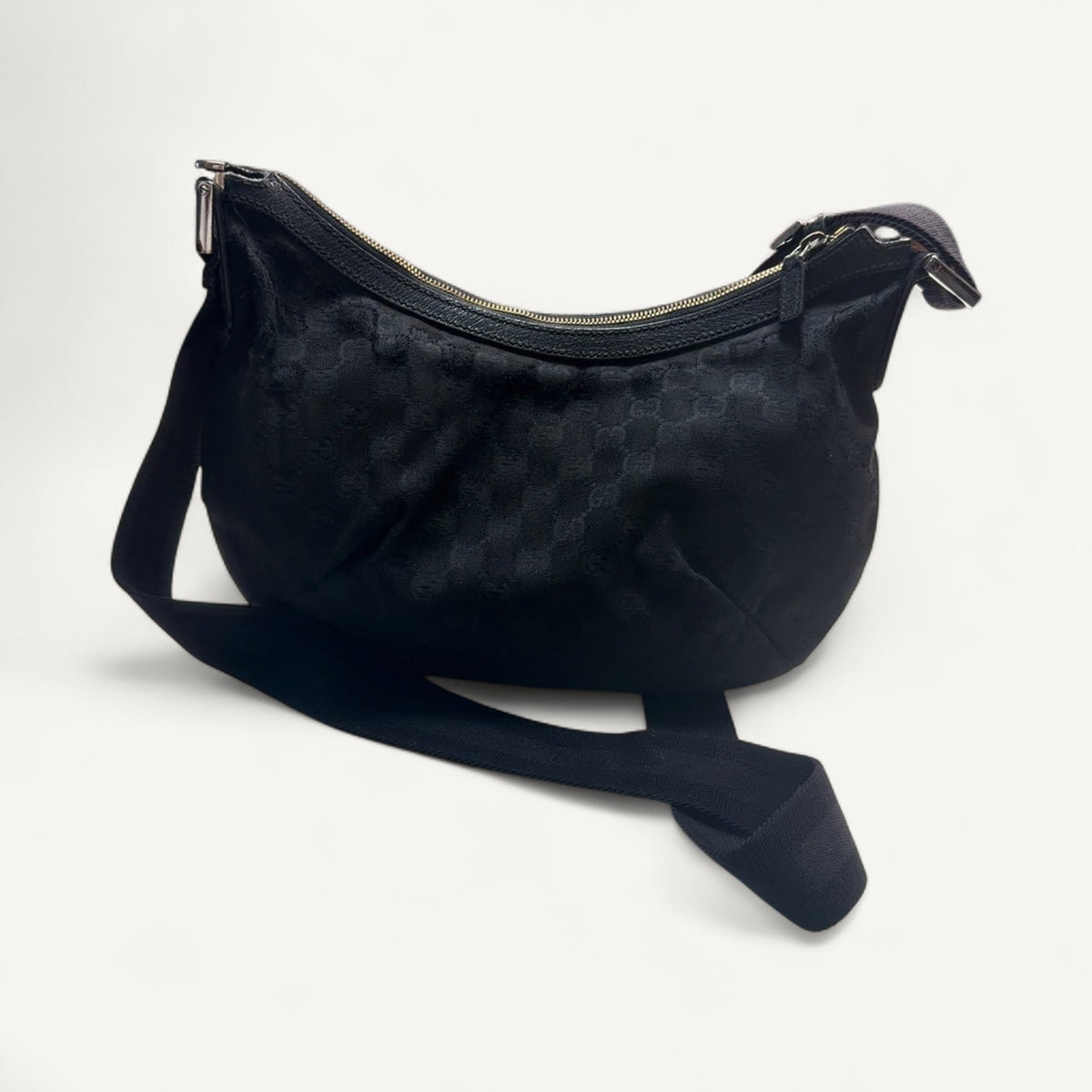 Gucci Crescent Messenger Sling in Black