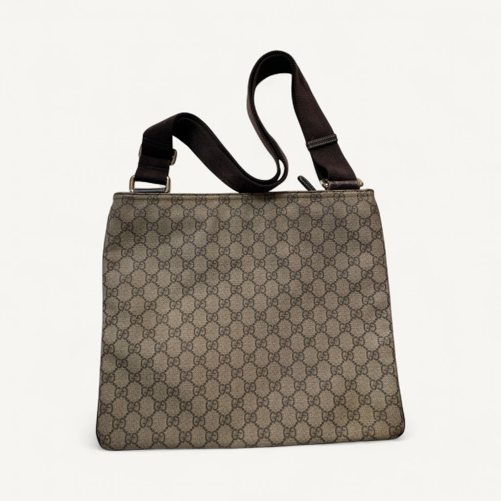 Gucci GG Supreme Crossbody in Brown