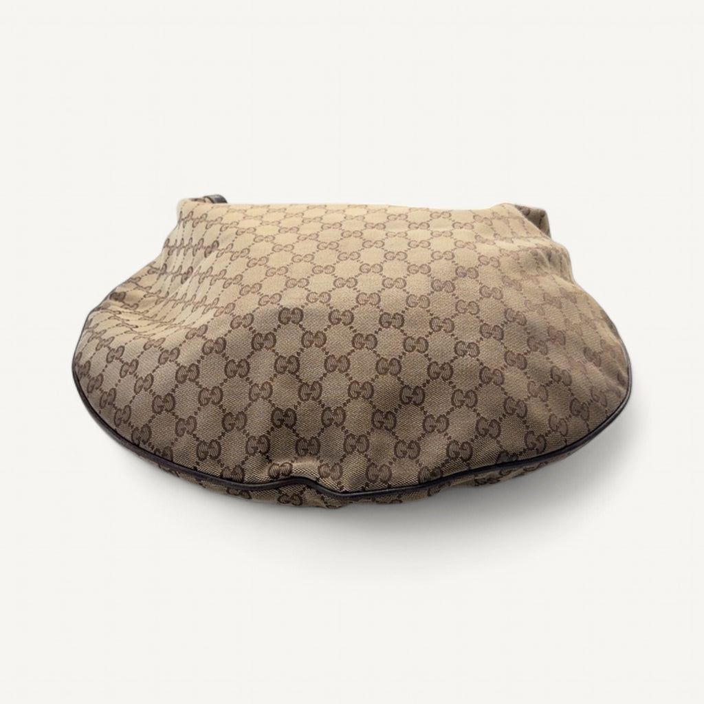 Gucci GG Canvas Wave Horsebit Hobo in Brown