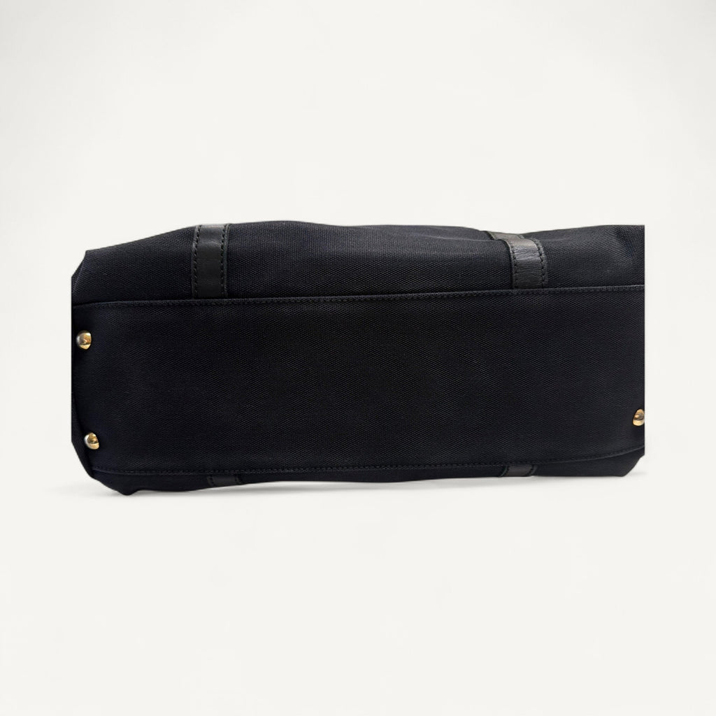 Gucci Black Canvas Shoulder in Black