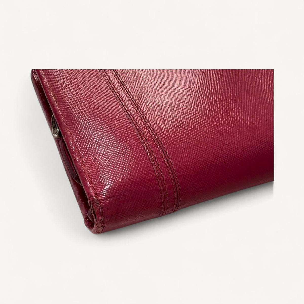 Prada Wallet in Pink