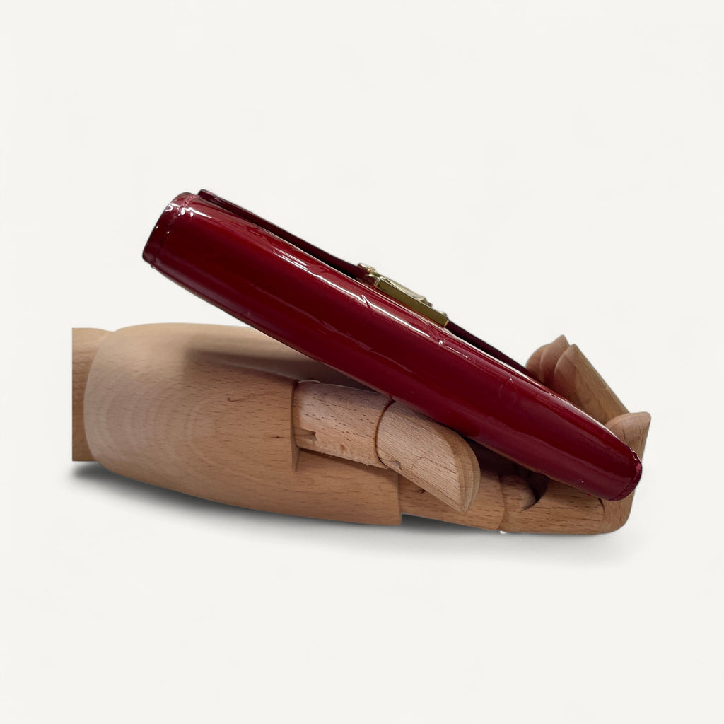 Louis Vuitton Monogram Vernis Wallet in Red