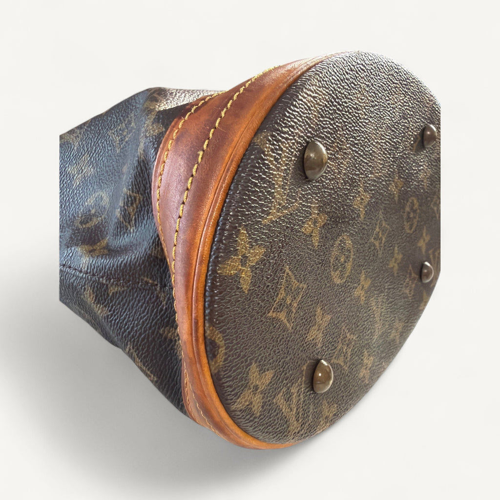 Louis Vuitton Petit Bucket in Monogram