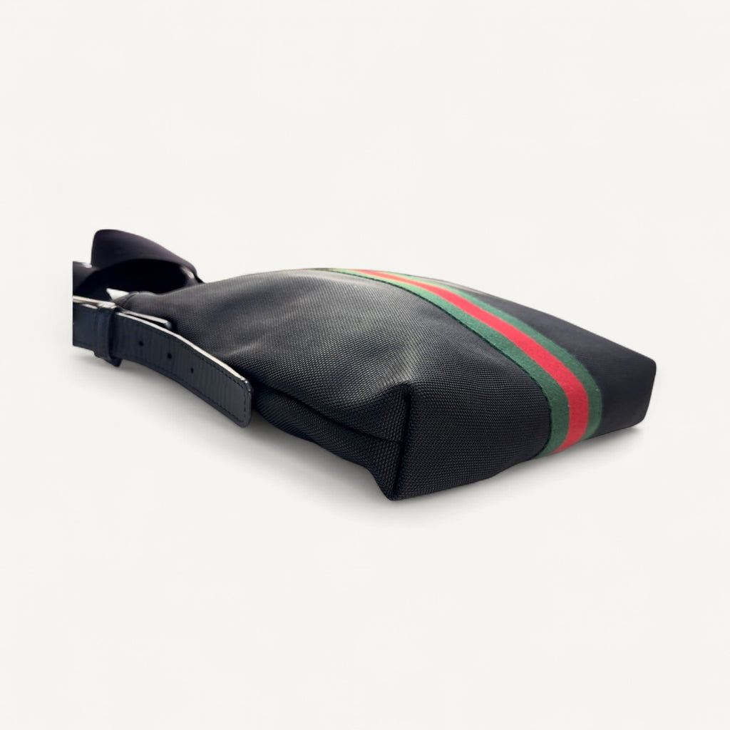 Gucci Web Messenger Bag in Black
