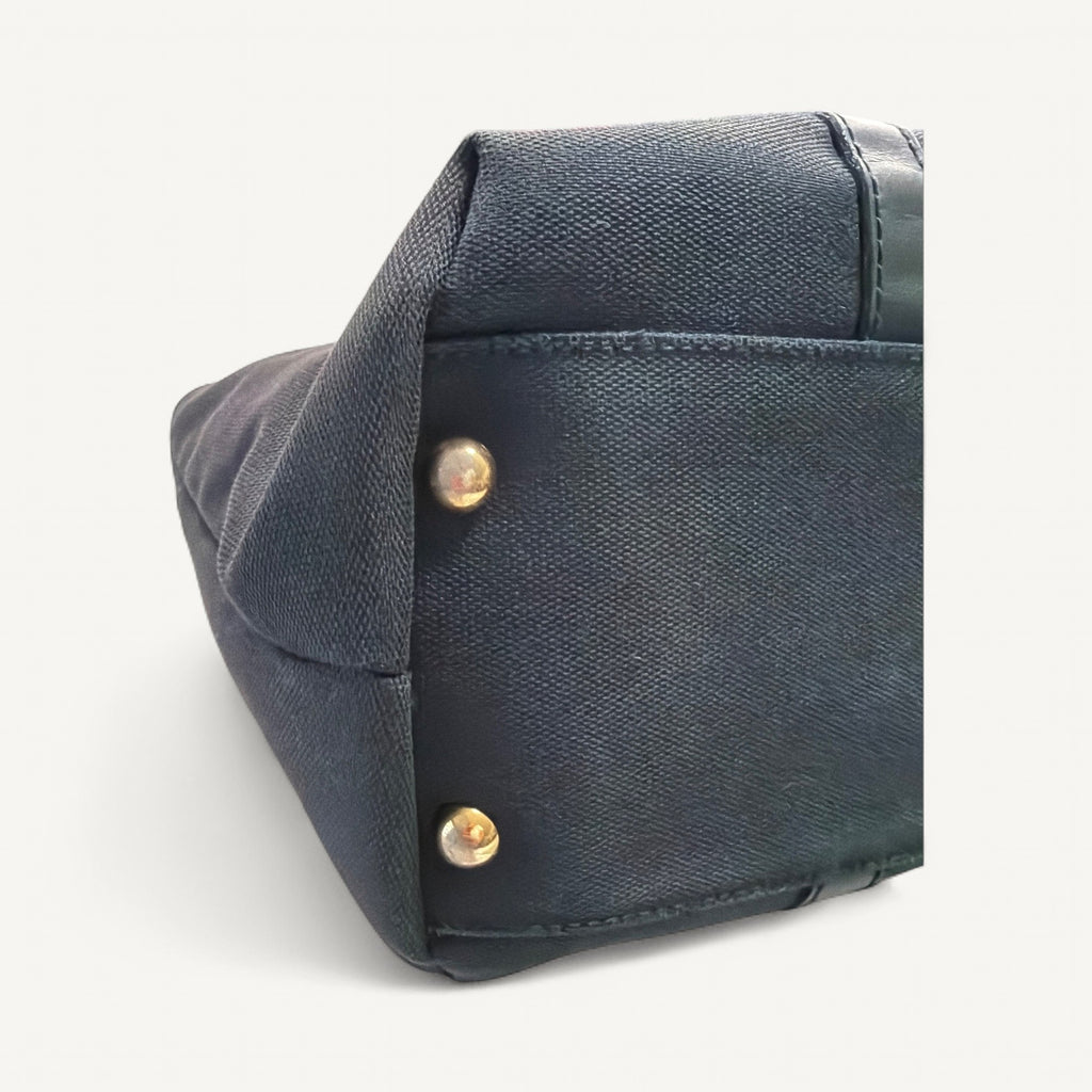 Gucci Black Canvas Shoulder in Black