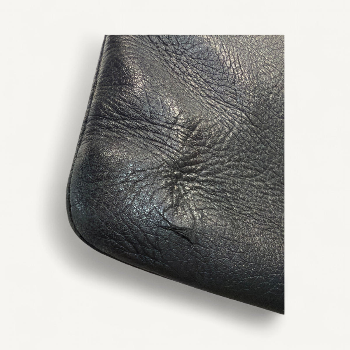 Louis Vuitton Monogram Clutch in Black