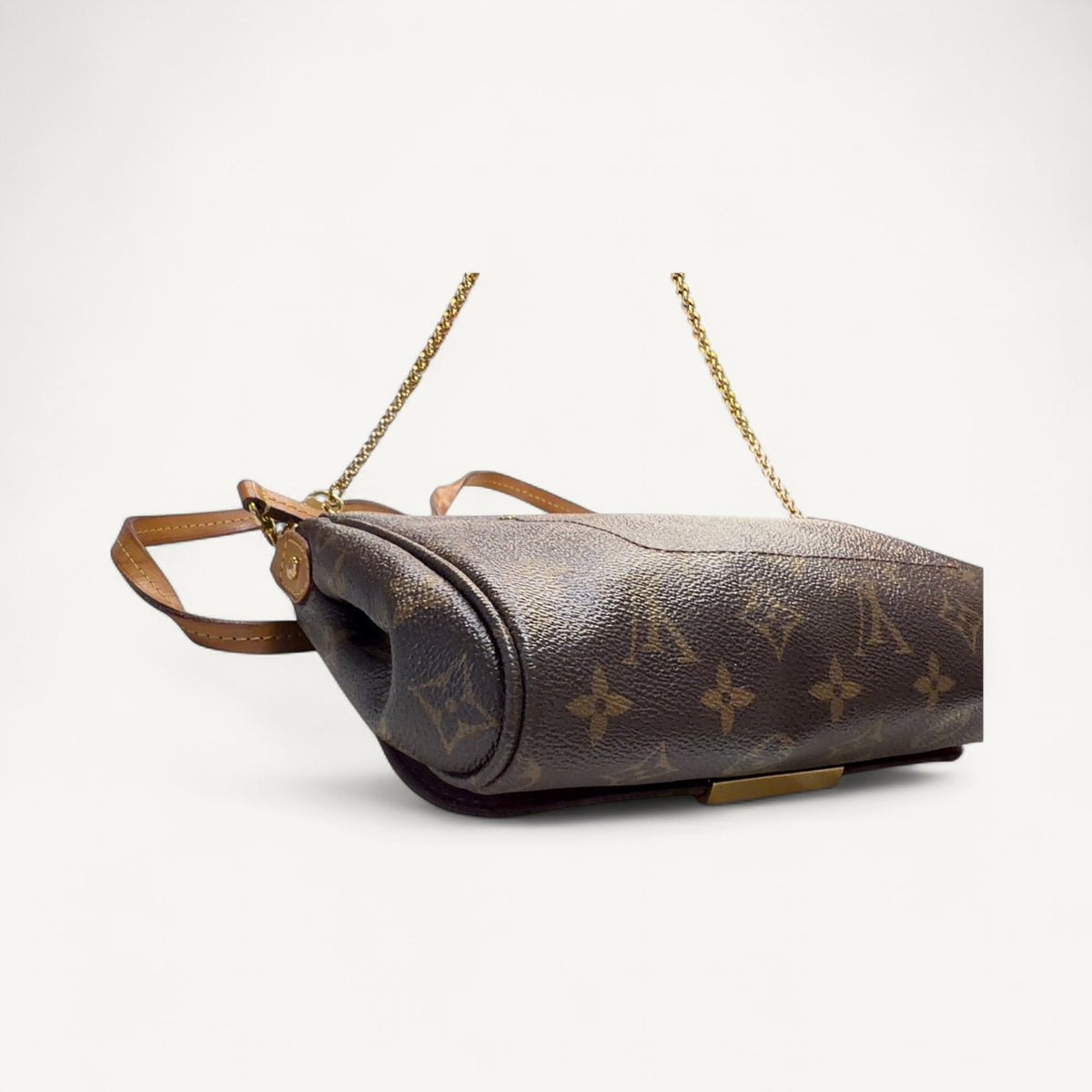 Louis Vuitton Favorite Messenger Bag in Brown