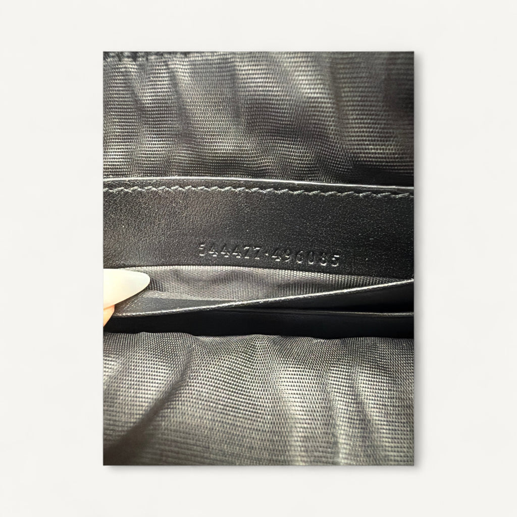 Gucci Microguccissima Clutch in Black