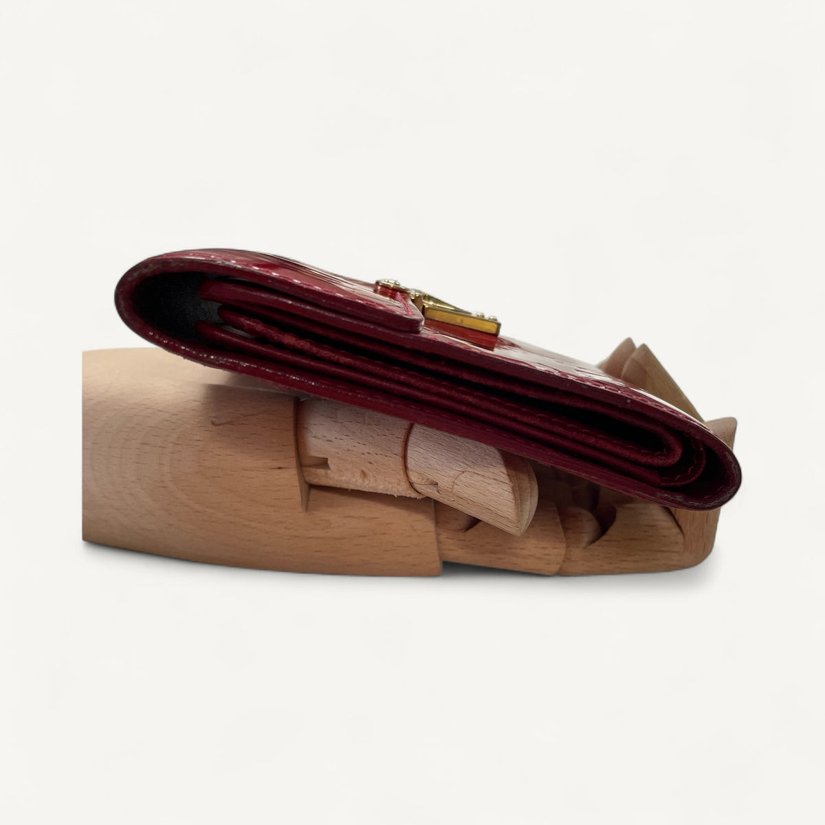 Louis Vuitton Monogram Vernis Wallet in Red