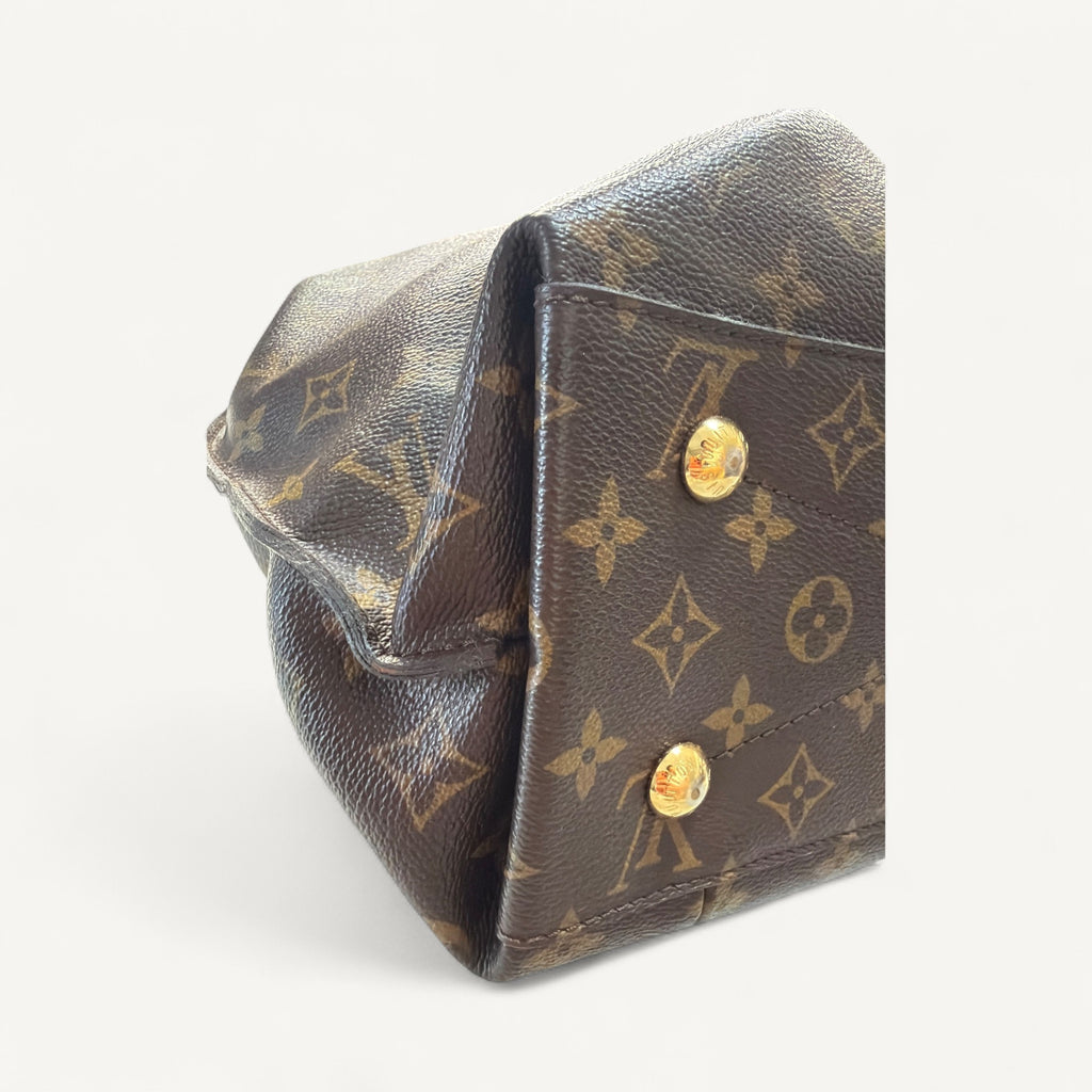 Louis Vuitton Metis Hobo Sling in Dark Brown