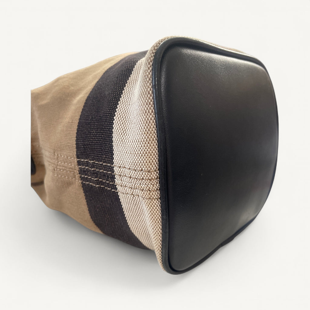 Burberry House Check Bucket Bag in Brown