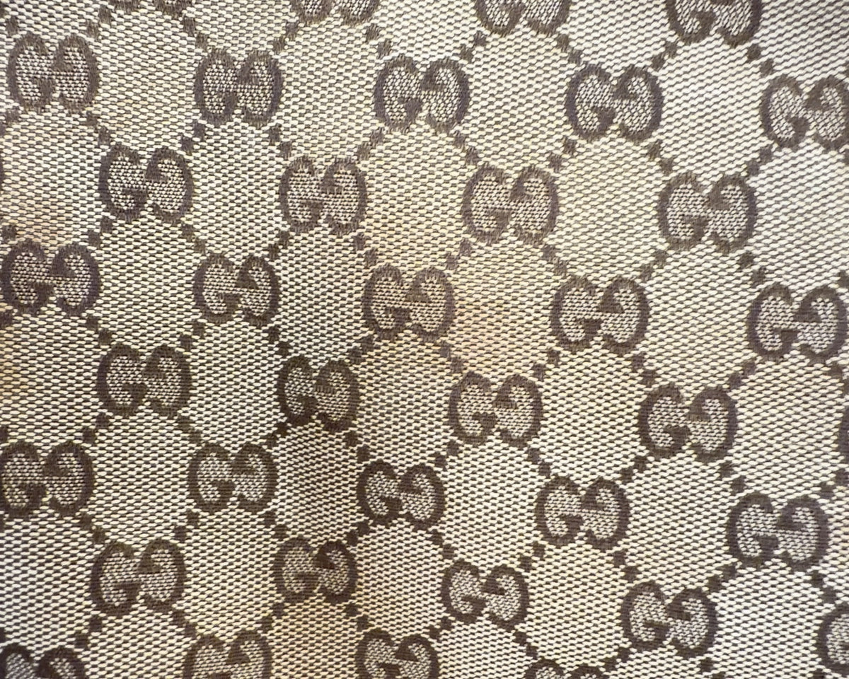 Gucci GG Canvas Wave Horsebit Hobo in Brown