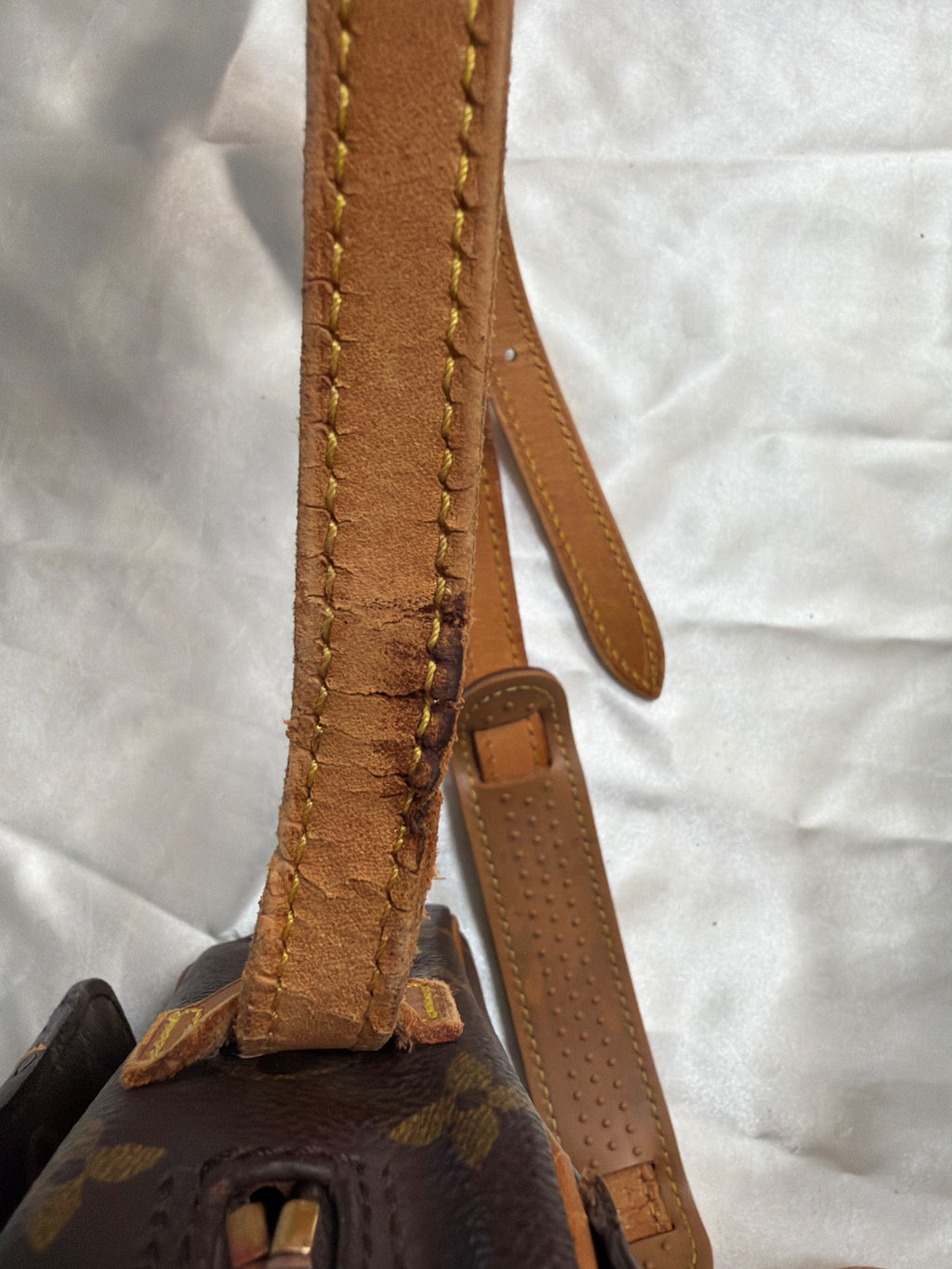 Louis Vuitton Vintage Sling Messenger Bag in Brown