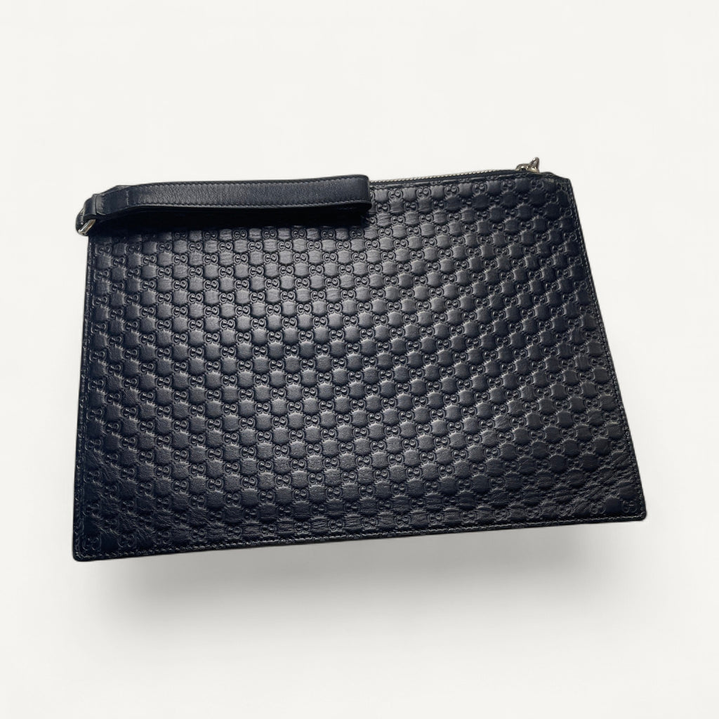 Gucci Microguccissima Clutch in Black