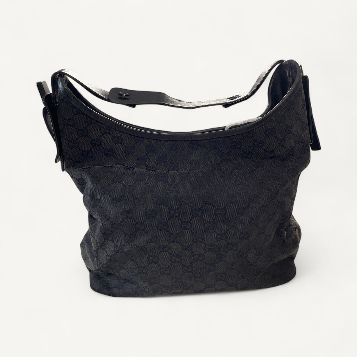 Gucci GG Canvas Shoulder Hobo Bag in Black
