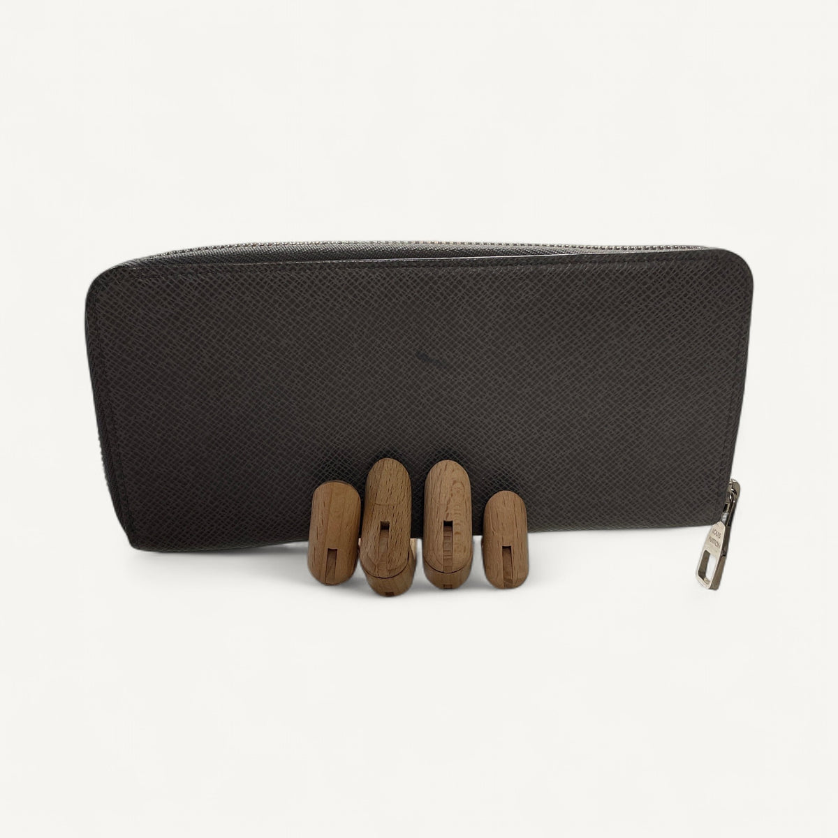 Louis Vuitton Taiga Zip-Around Wallet in Gray