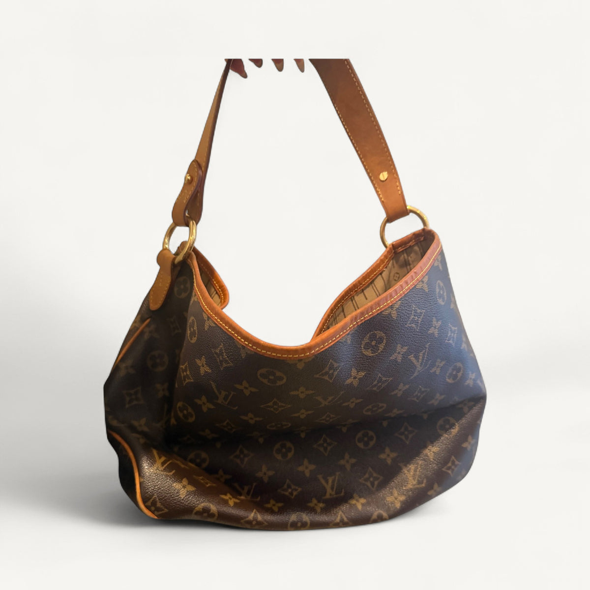 Gucci Delightful Shoulder Bag in Brown