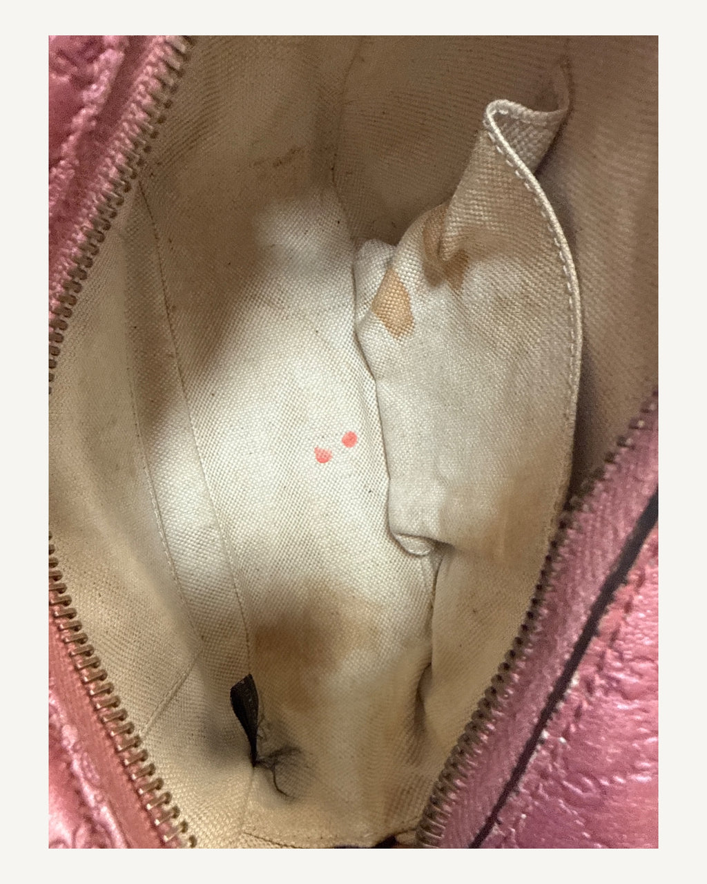 Gucci Guccissima Bree Camera Crossbody Bag in Metallic Pink