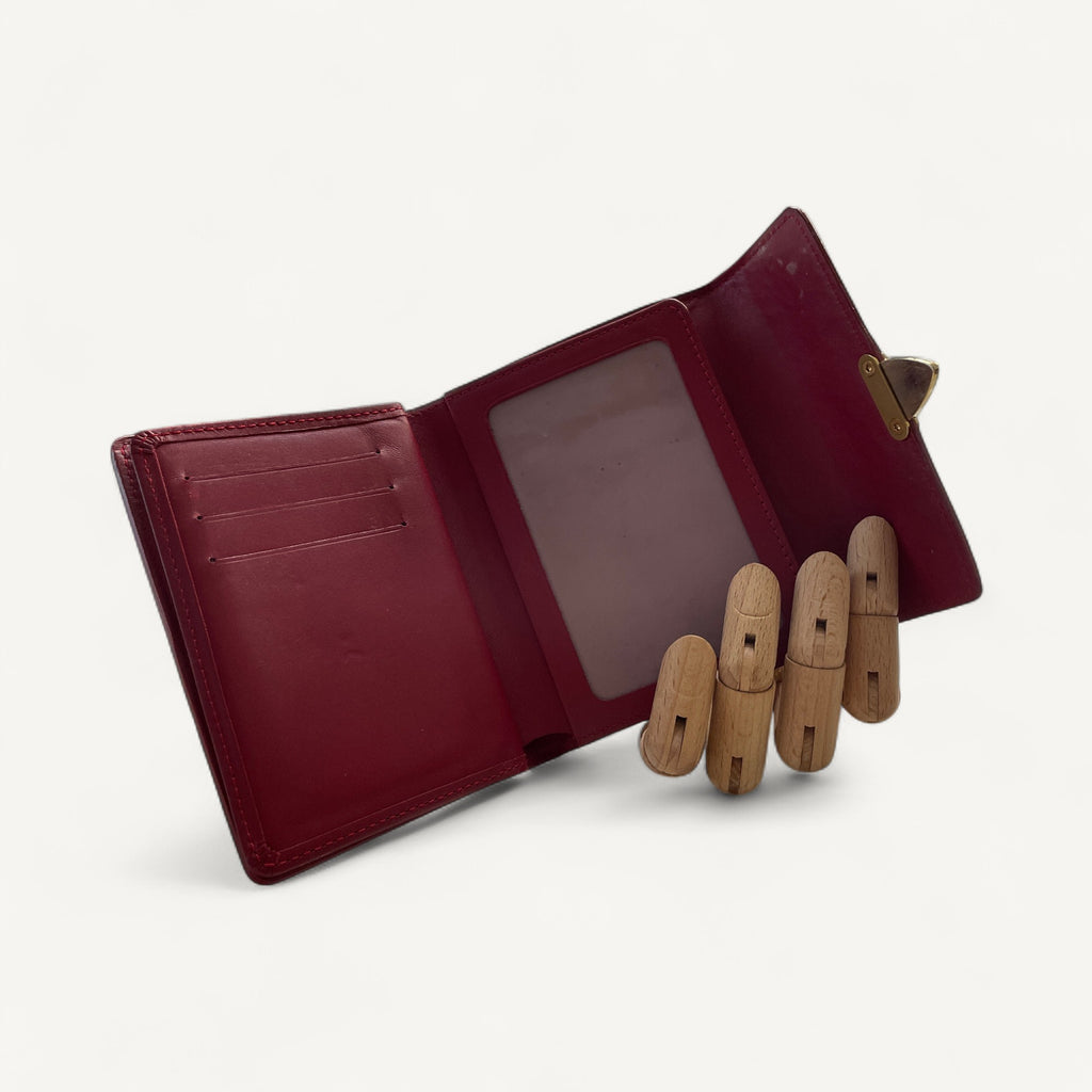 Louis Vuitton Monogram Vernis Wallet in Red