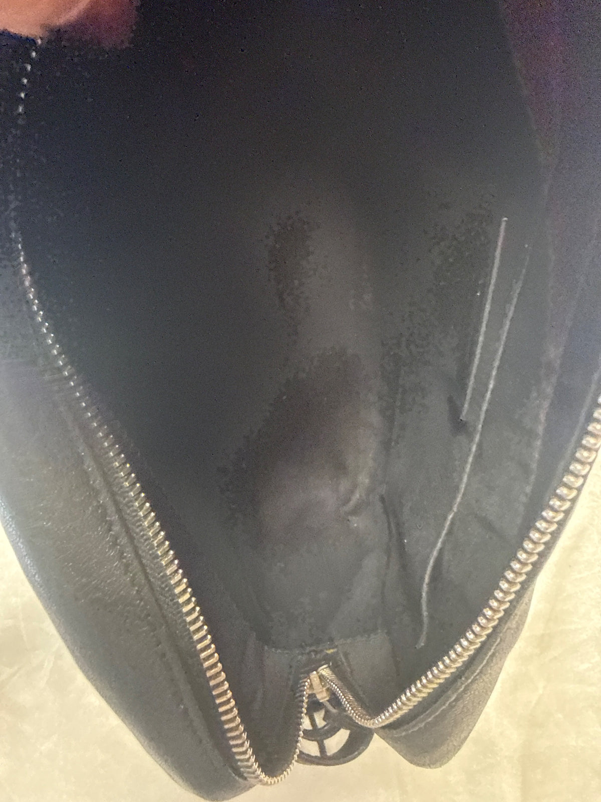 Saint Laurent Crossbody Bag in Black