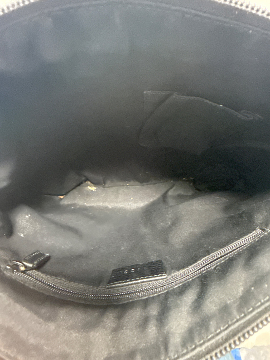 Gucci GG Embossed Crossbody Bag in Black