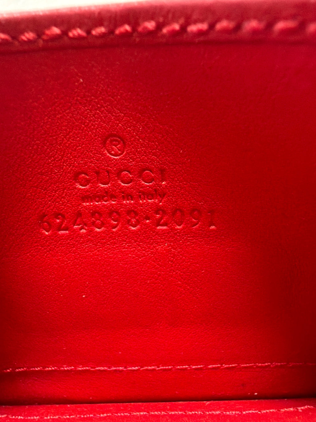 Gucci Supreme Cherry Card Holder