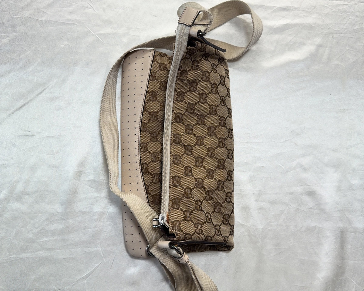 Gucci GG Canvas Crossbody in White & Brown