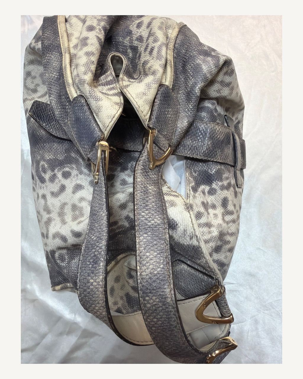 Gucci Soft Strirup Phyton Tote in Gray